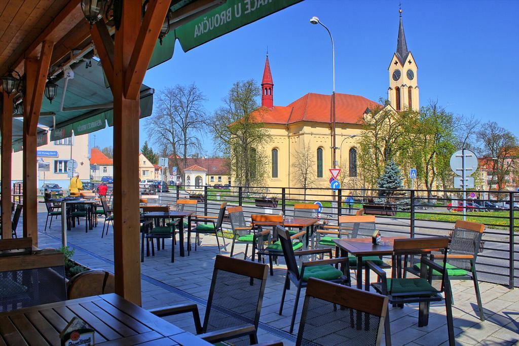 Penzion U Broucka Milevsko Exterior photo